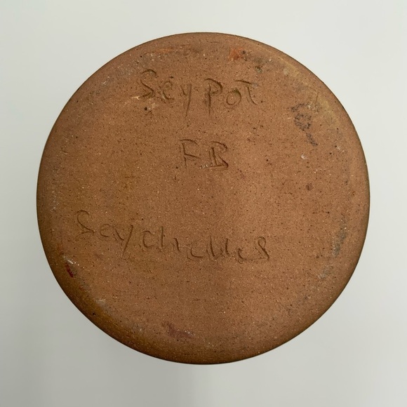 Handmade Pottery Vase Made In Seychelles East Africa Inspired By Nature 9” Tall - Picture 9 of 9